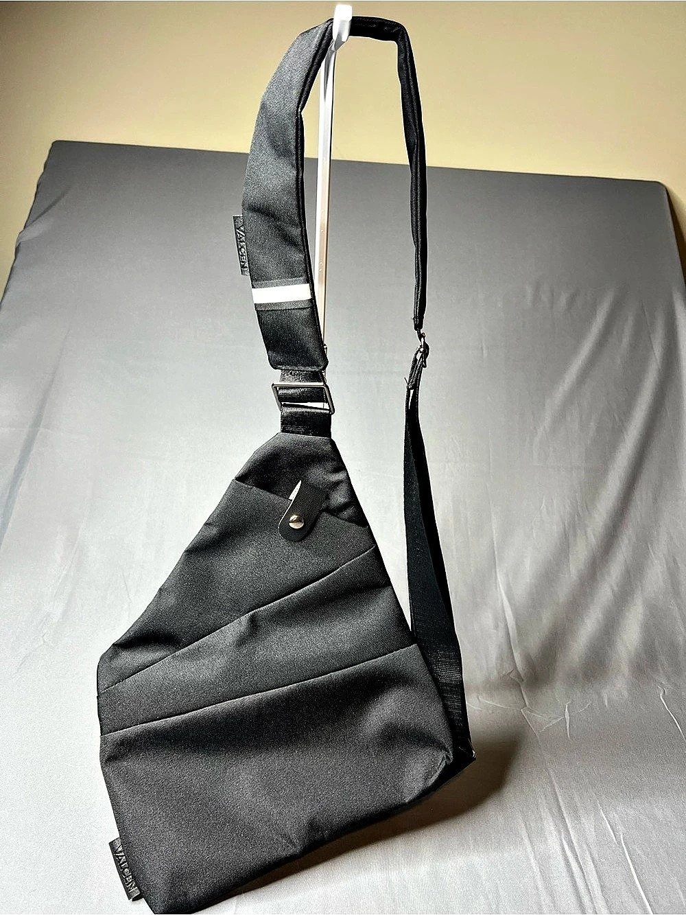 VALCEN Personal Pocket Crossbody Anti-Theft Travel Bag Black New